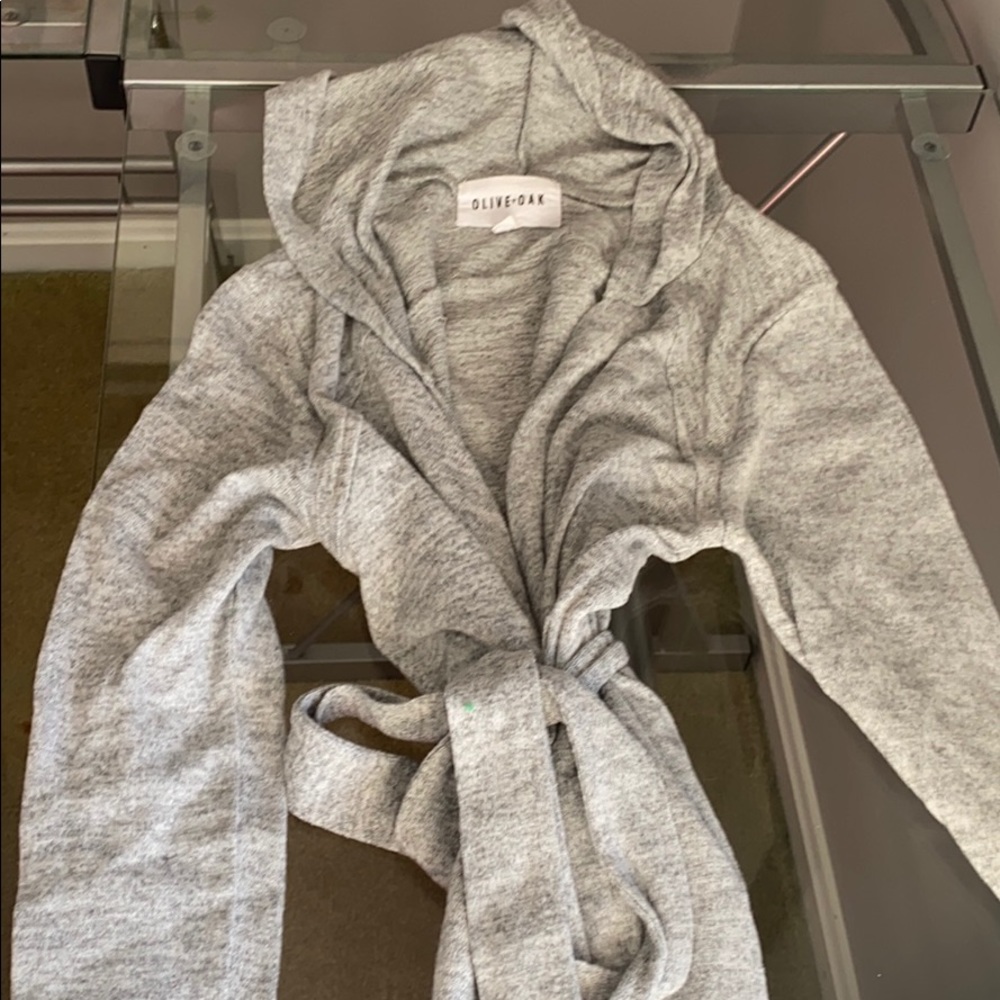 Women’s hoodie tie-wrap